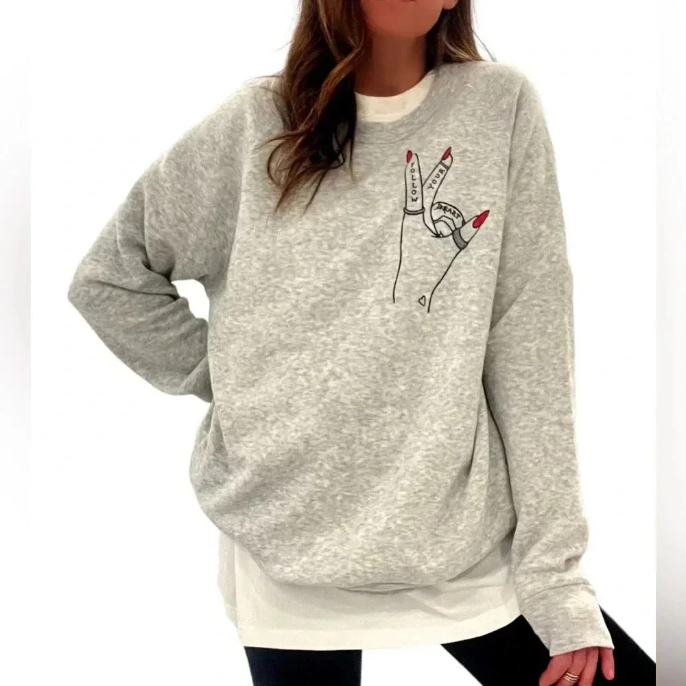 NWOT Wren&Glory Heart/Art Painted Crewneck.  (15)